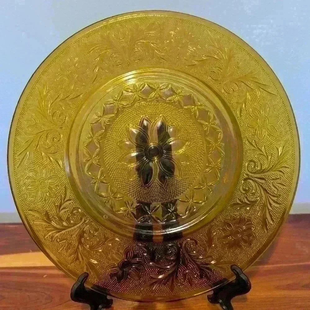 Vintage Anchor Hocking sandwich plate